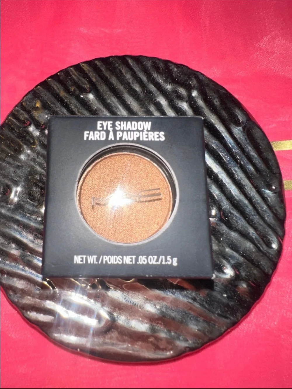 MAC Tempting Lustre Eyeshadow | BNIB | Discontinued